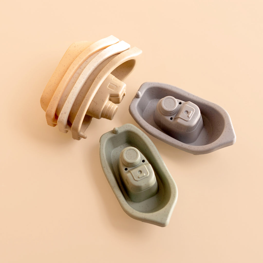 Recycled plastic eco friendly baby bath toy, top group view 